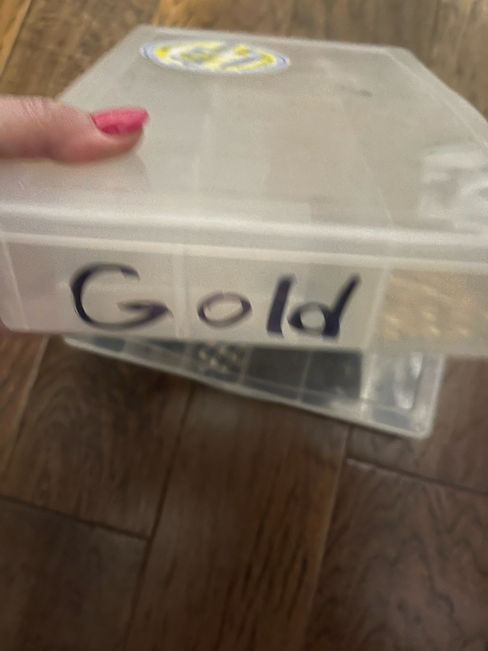 3️⃣Containers Beads: Black; Gold; White/Cream - Picture 4 of 7